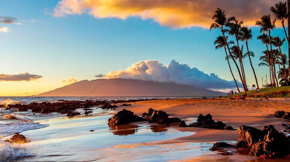 Det er generelt flere strender med rolig vann omkring Maui