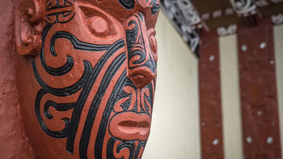 Få et innblikk i landets spennende maorikultur