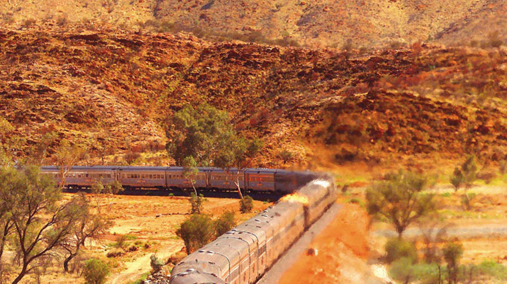 La The Ghan føre deg gjennom Australias ikoniske outback - Togreiser