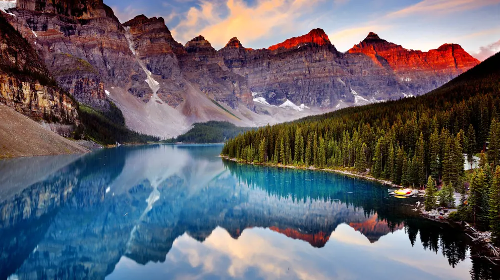 Moraine Lake, Banff National Park, Alberta, Canada