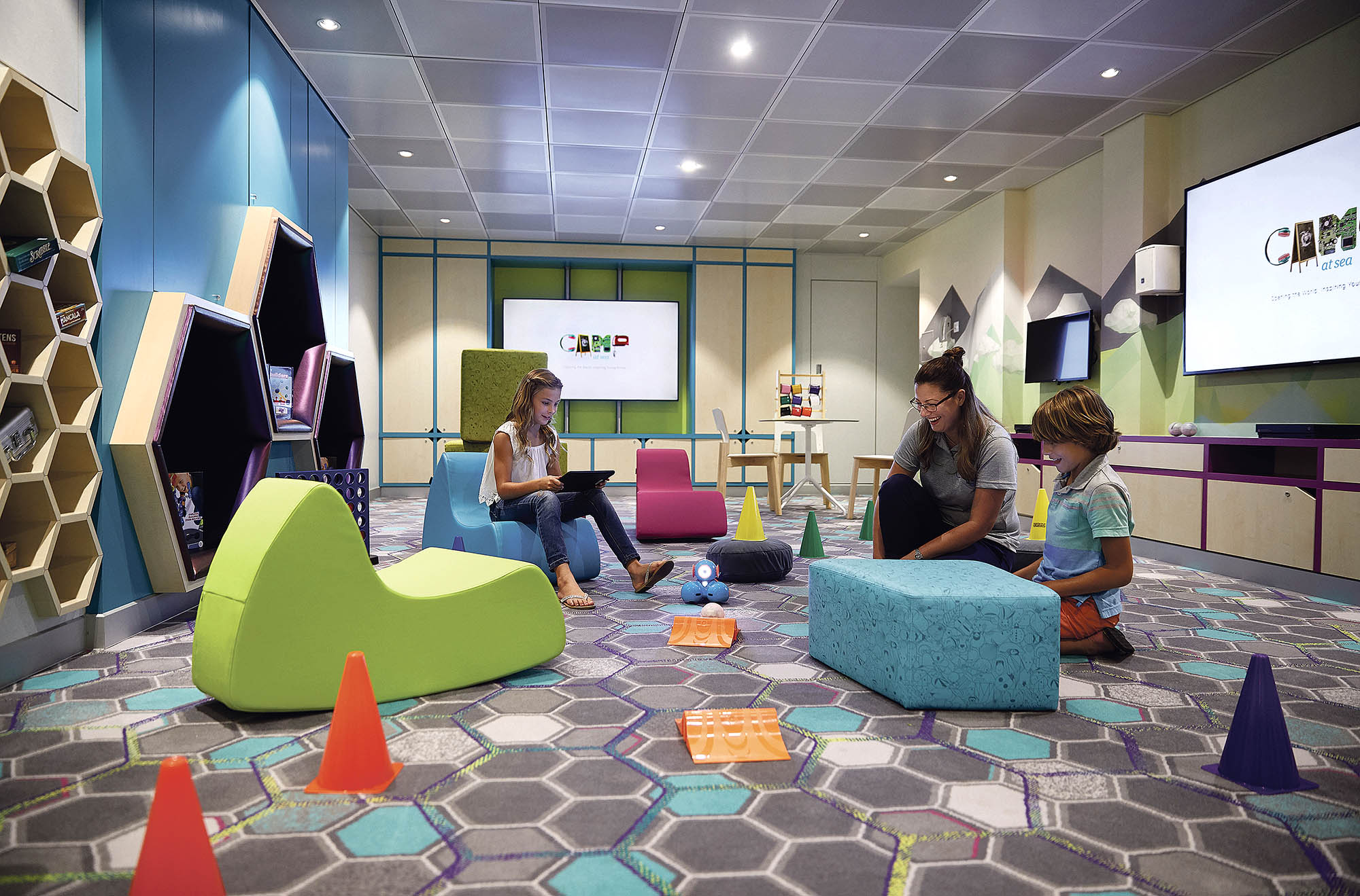 Det er noe for alle aldre på et Celebrity skip