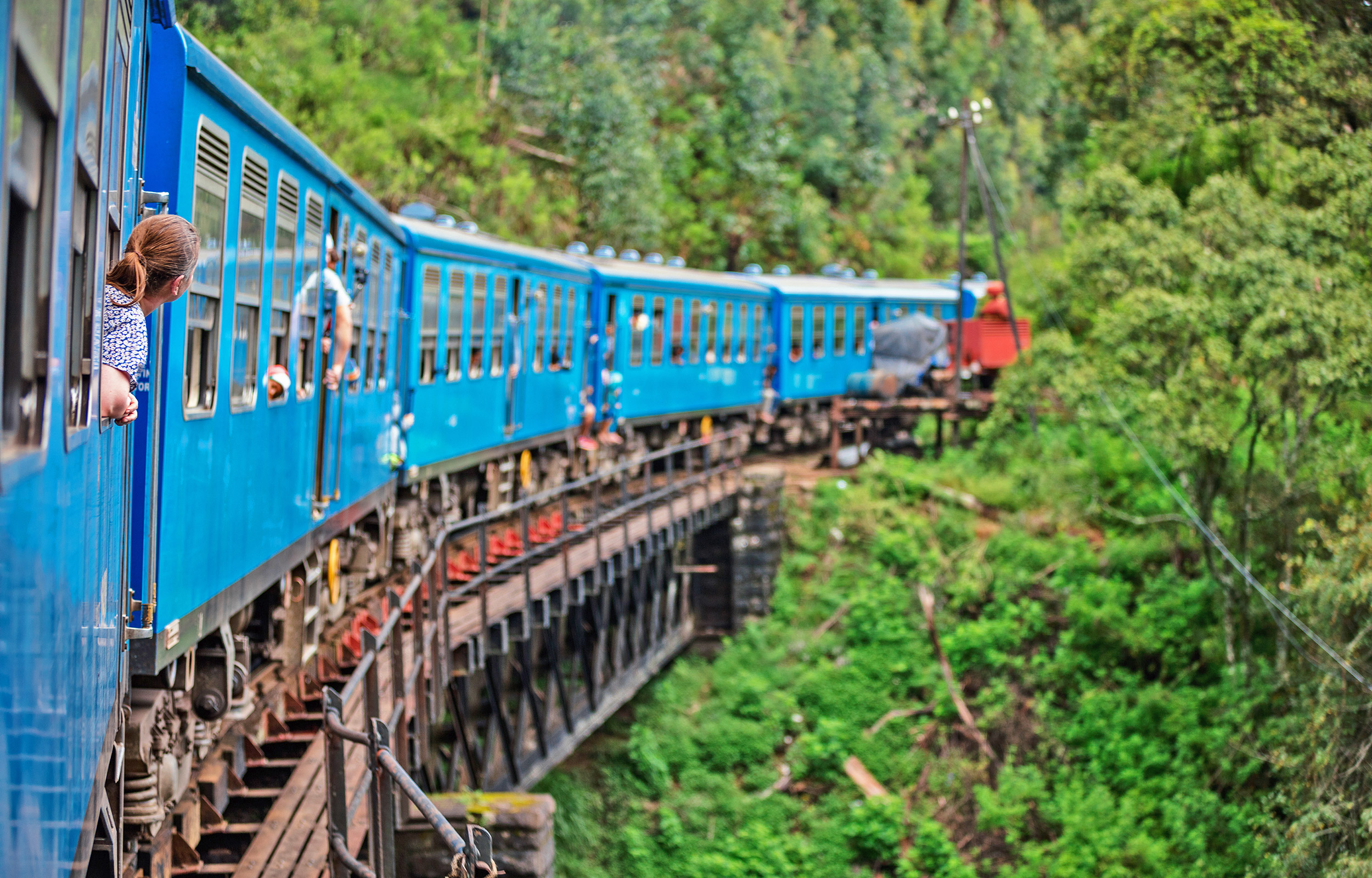 Den populære togreisen fra Ella til Kandy