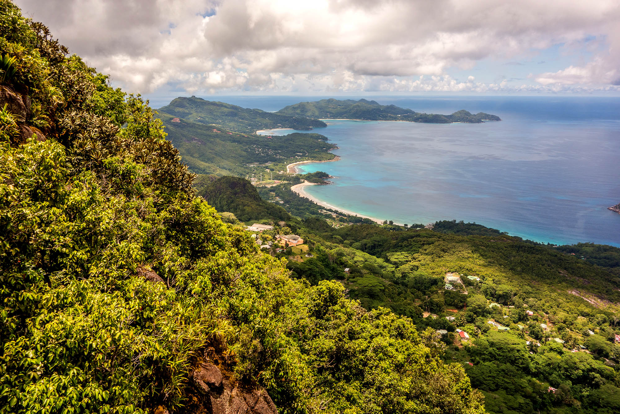 Få utsikt over hele øya fra Morne Seychellois National Park
