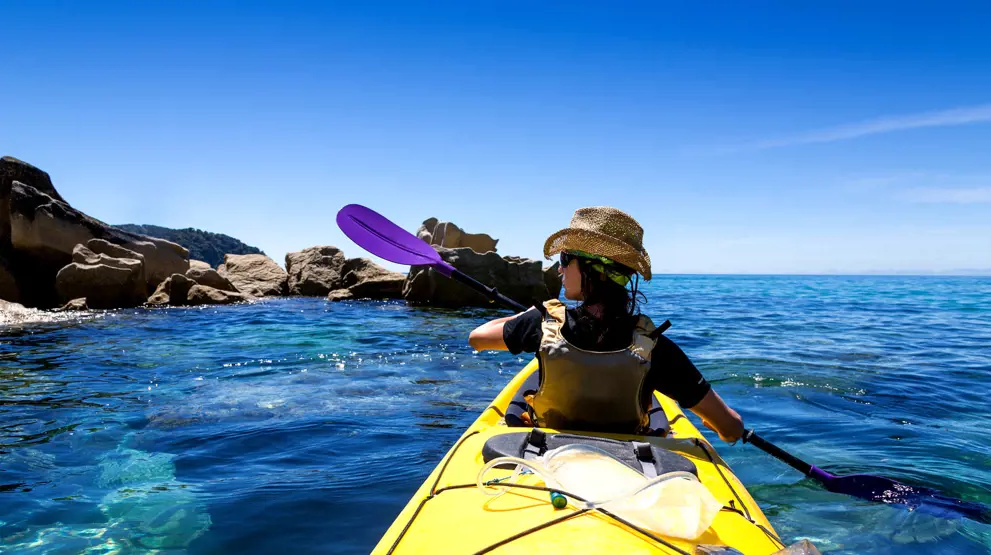 Utforsk Abel Tasman nasjonalpark i kajakk