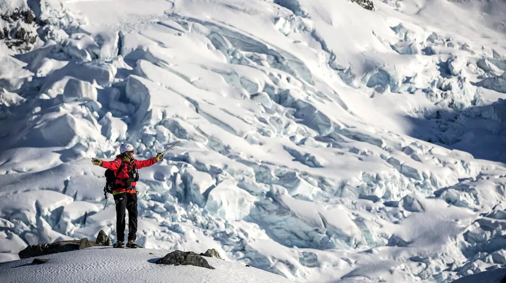 Kom nært isbreene | Credit: Miles Holden