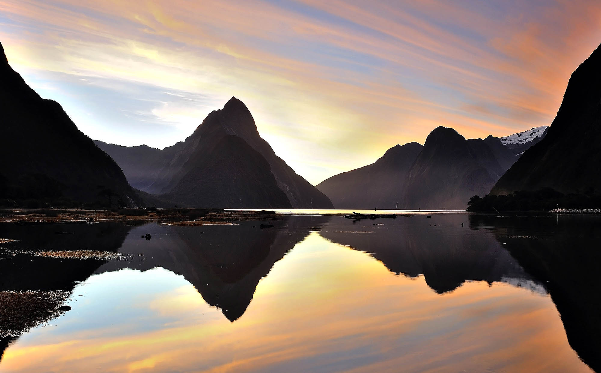 Oppdag fantastiske landskap som Fiordland nasjonalpark på New Zealand