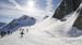 Canada-British-Columbia-Whistler-the-road-into-blackcomb-glacier-people-skiing