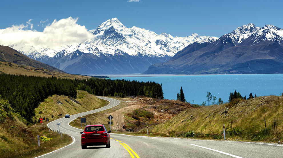 Kjør-selv-ferie i bil på sør-øya på New Zealand