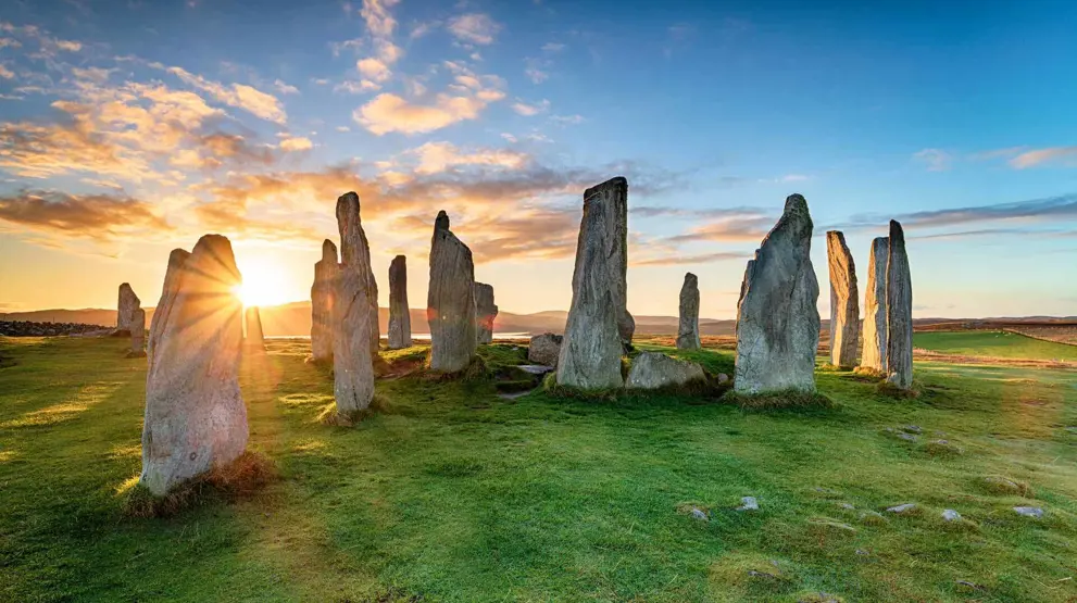 Se vill natur og store severdigheter som "Skottlands Stonehenge"
