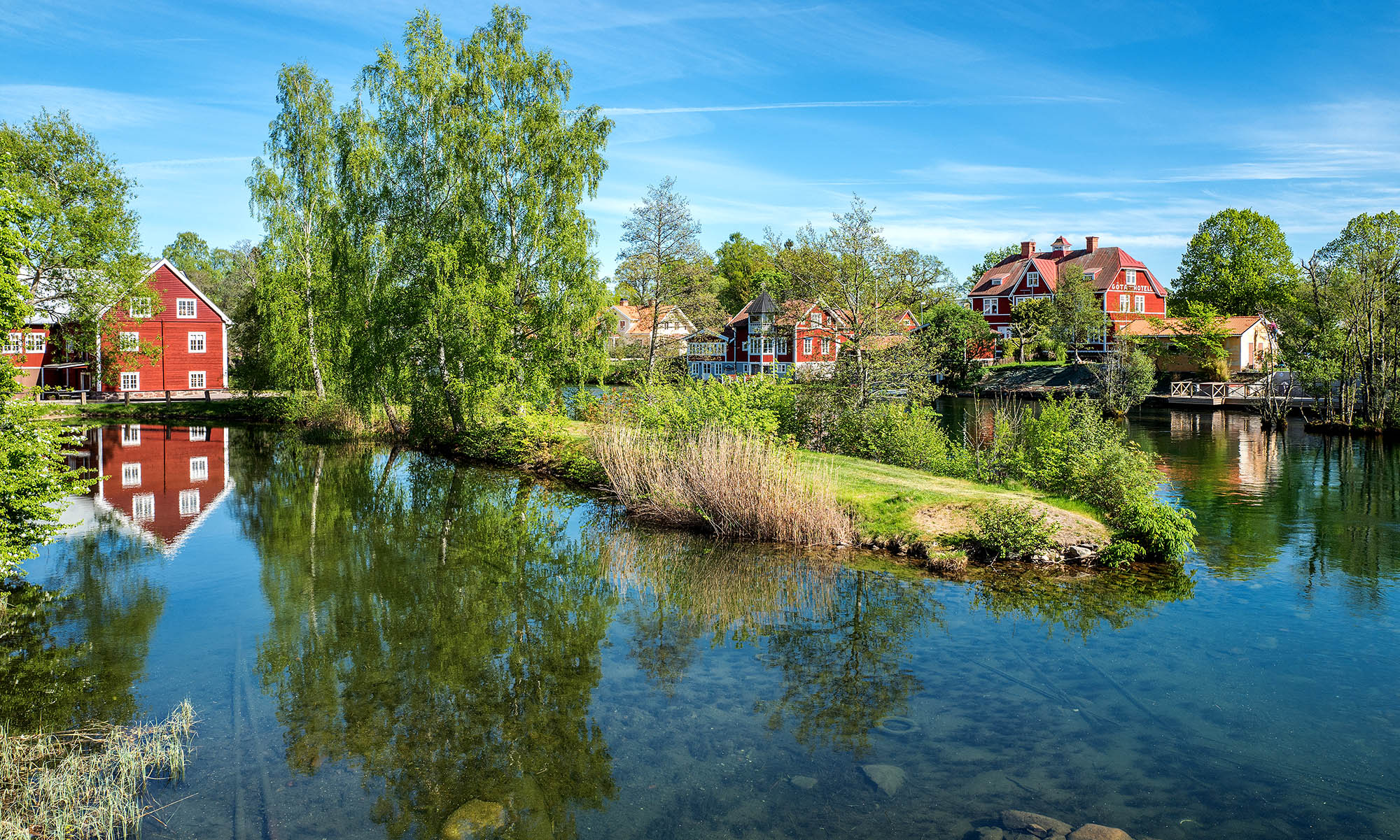 Under turen vil du oppleve koselige omgivelser hvor du kan slappe av og nyte den vakre naturen