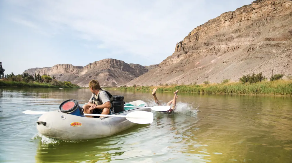Det blir ikke en fullkommen Afrikatur uten noen utforutsette overraskelser. Her på Orange River i Sør-Afrika. Foto: Nomad Adventure Tours