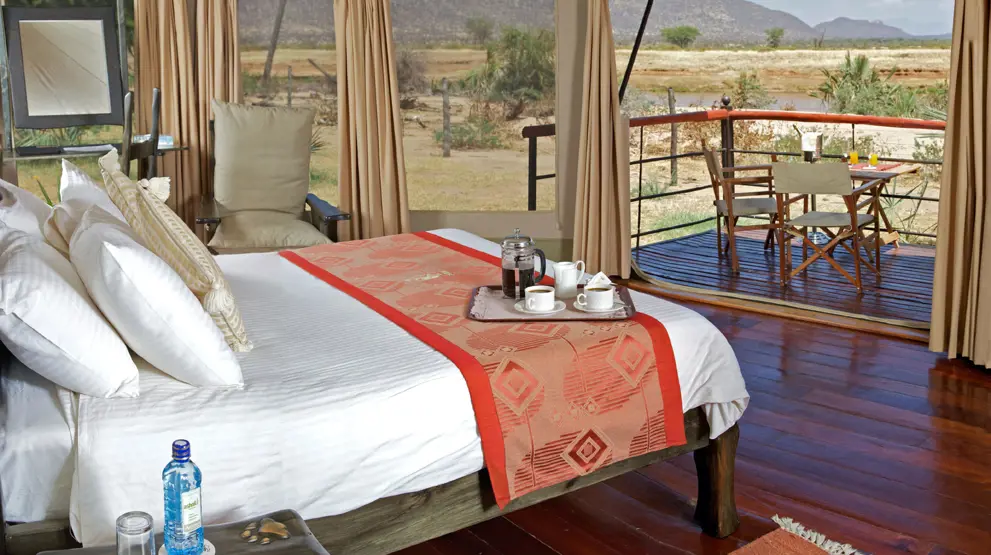 På Ashnil Samburu Camp i Kenya bor du i stilfulle safaritelt