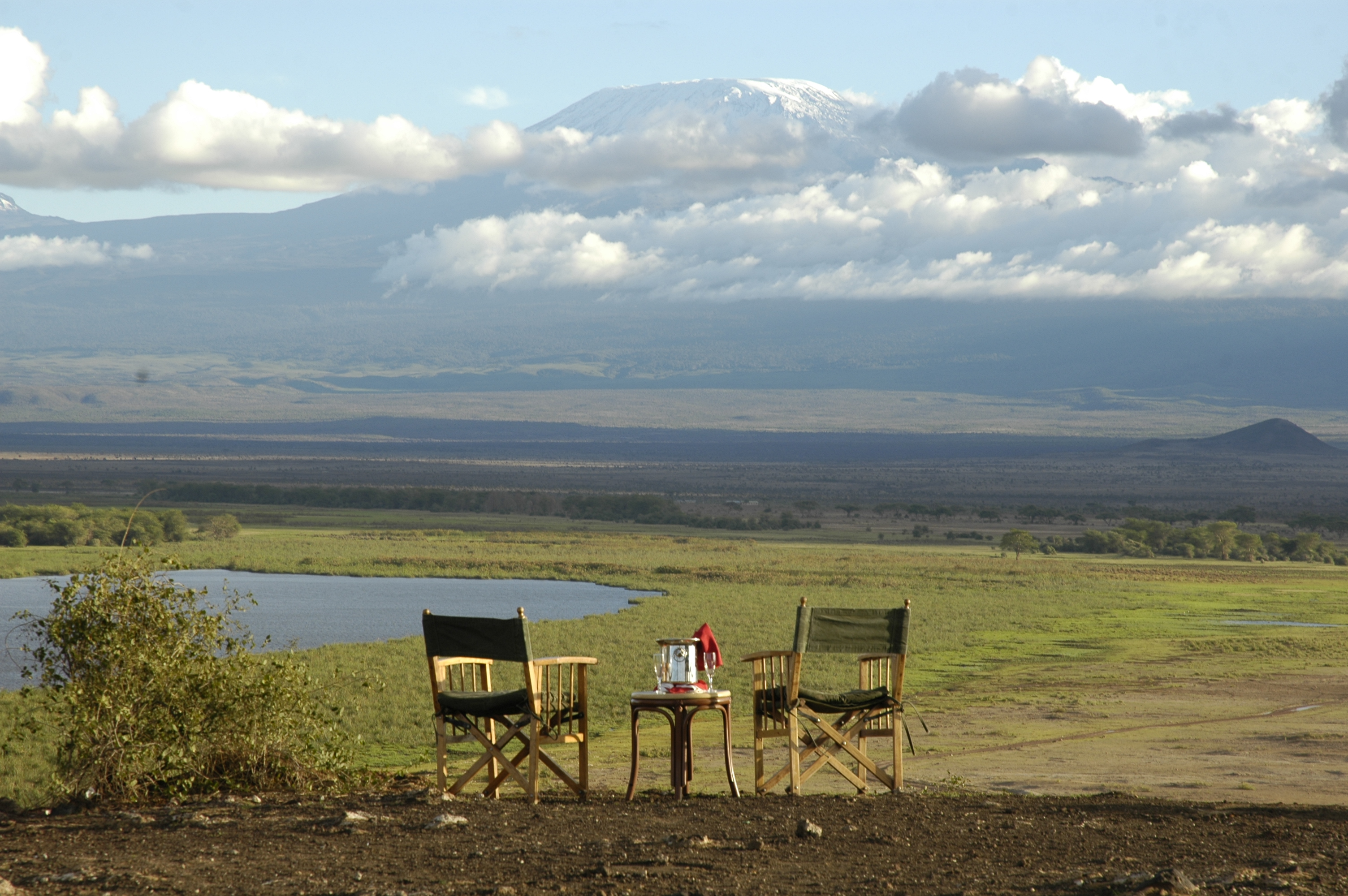 Nyt den fantastiske utsikten fra Serena Lodge Amboseli