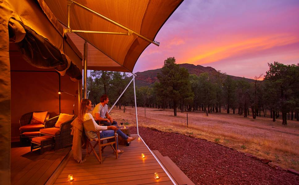 Nyt naturen, stillheten og solnedgangen - Ikara Safari Camp