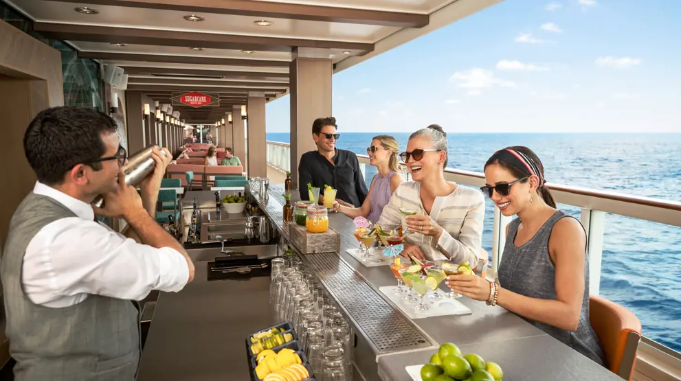 Med en drinkpakke kan du nyte deilige cocktails uten å måtte ta kortet opp av lomma