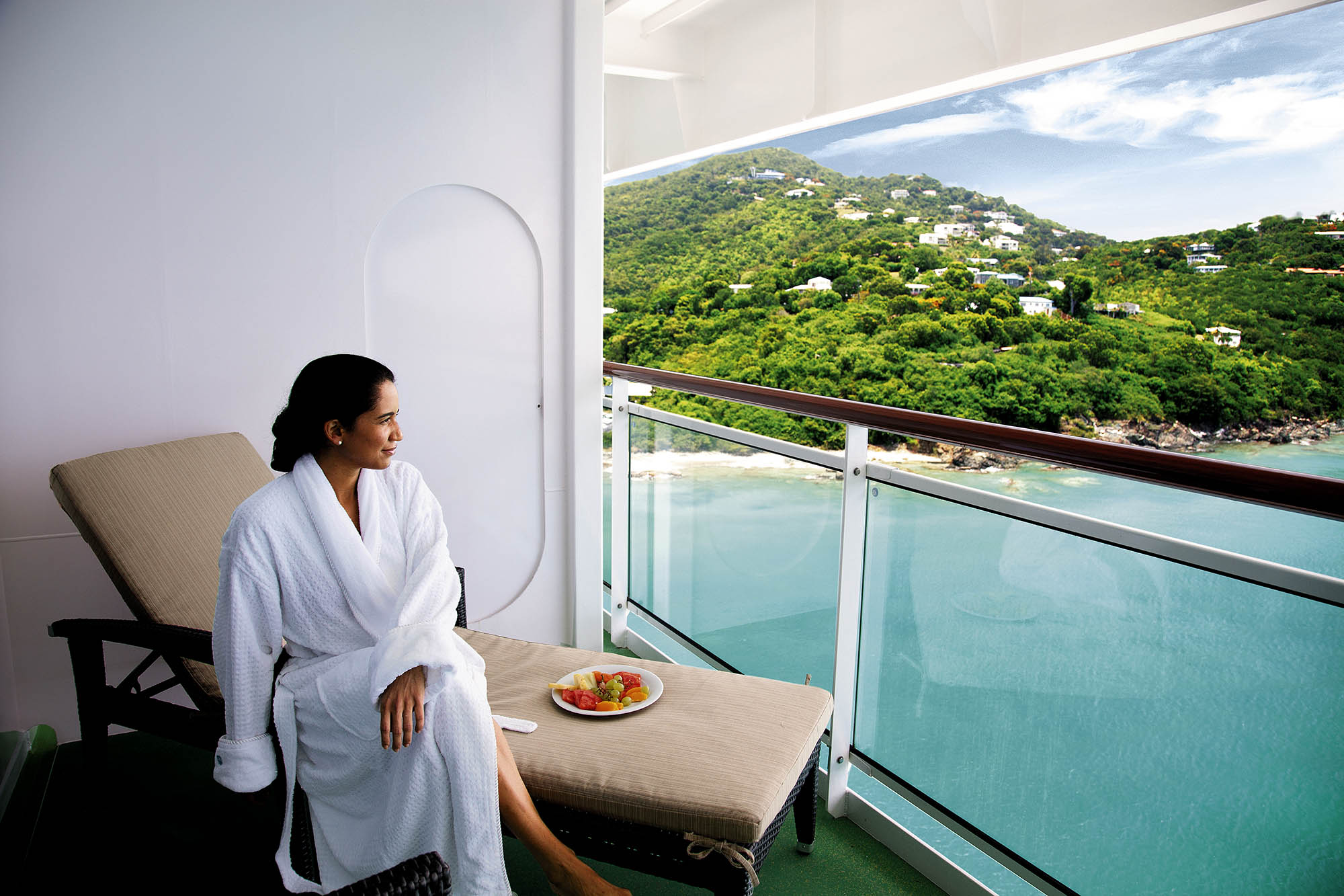  Hvorfor nøye seg når man kan få det beste av to verdener? Velg en rundreise med cruise