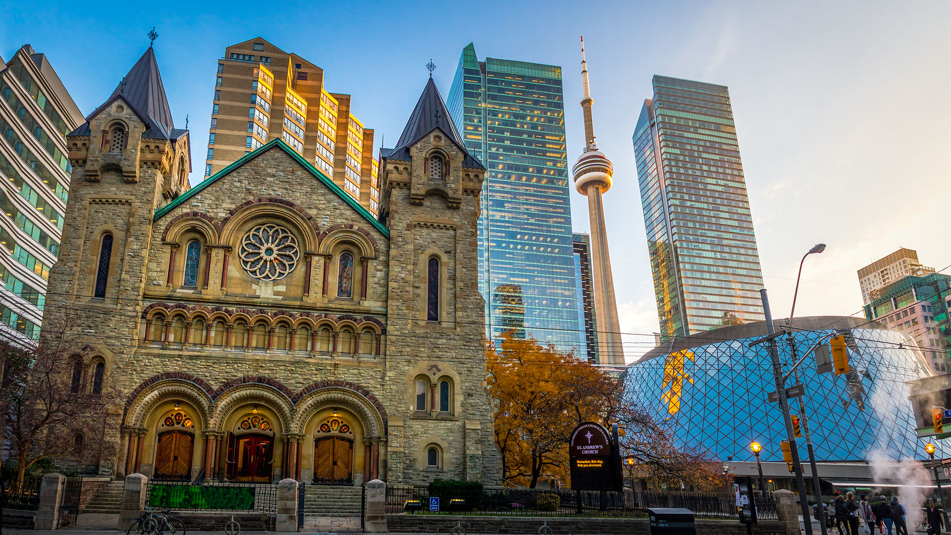 Besøk storbyen Toronto