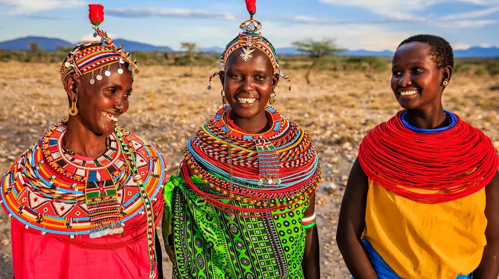 Bli kjent med nye kulturer, som f.eks. stammefolket i Kenya, Afrika