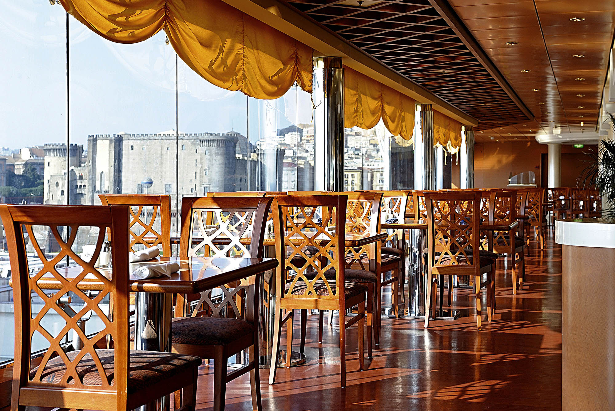 Buffetrestaurant på MSC Musica