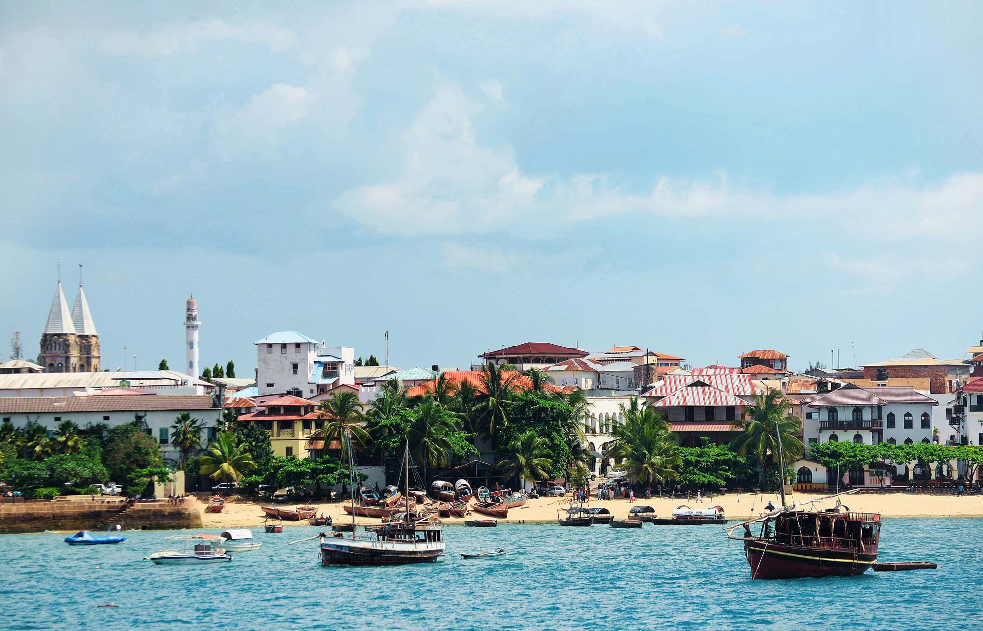 Sjarmerende og historiske Stone Town, som ligger på Zanzibar