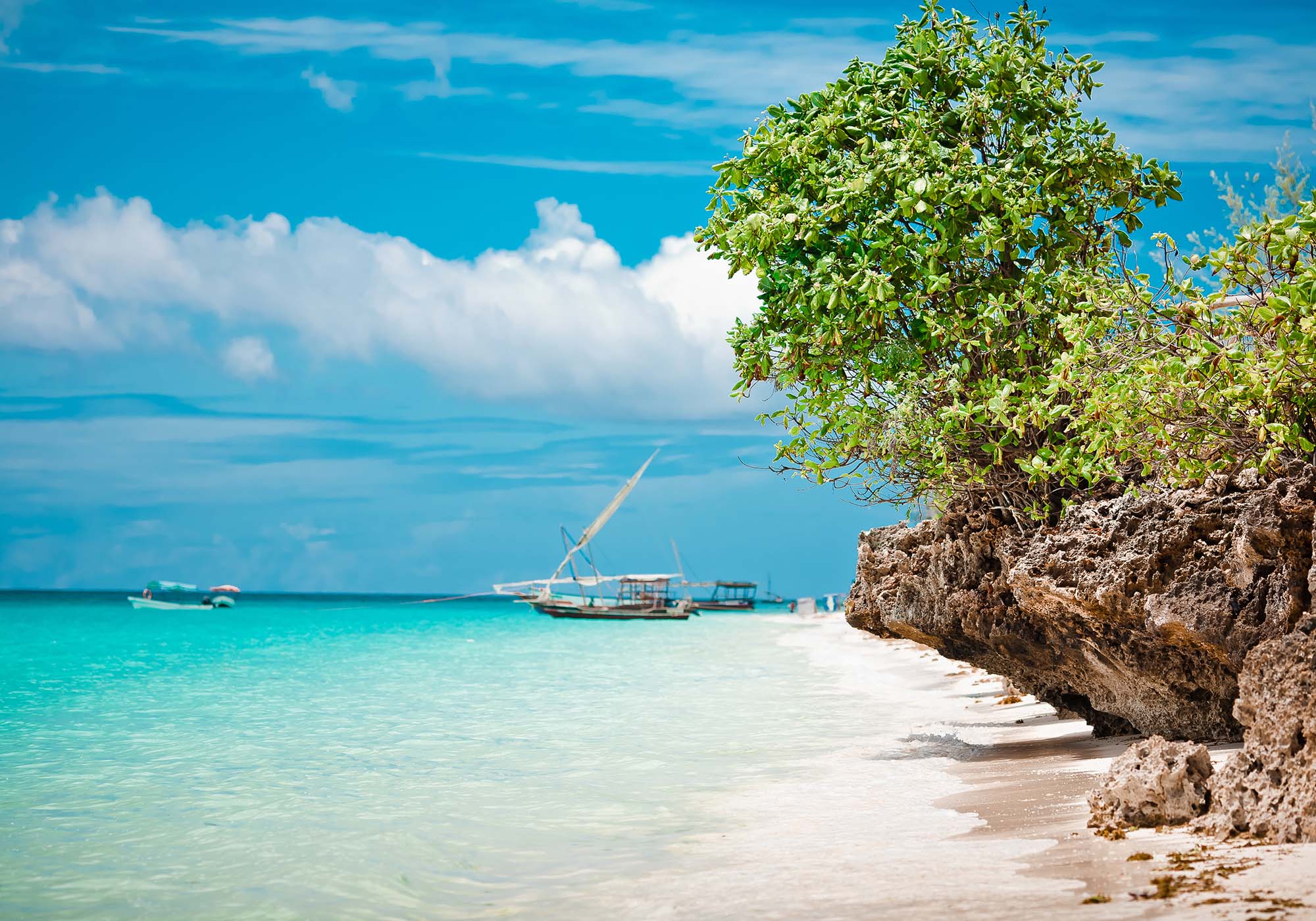 Reiser til Zanzibar byr på hvite sandstrender og azurblått vann