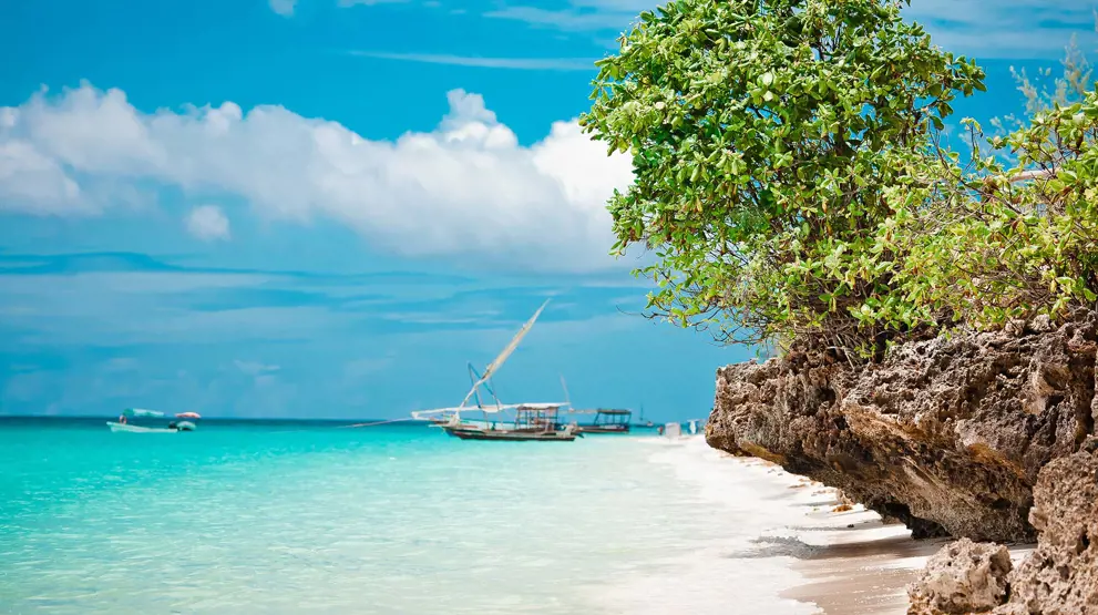 Reiser til Zanzibar byr på hvite sandstrender og azurblått vann