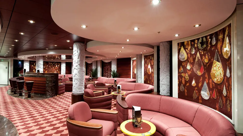 MSC Magnifica skaper en sofistikert atmosfære på jobb med sitt elegante og moderne design