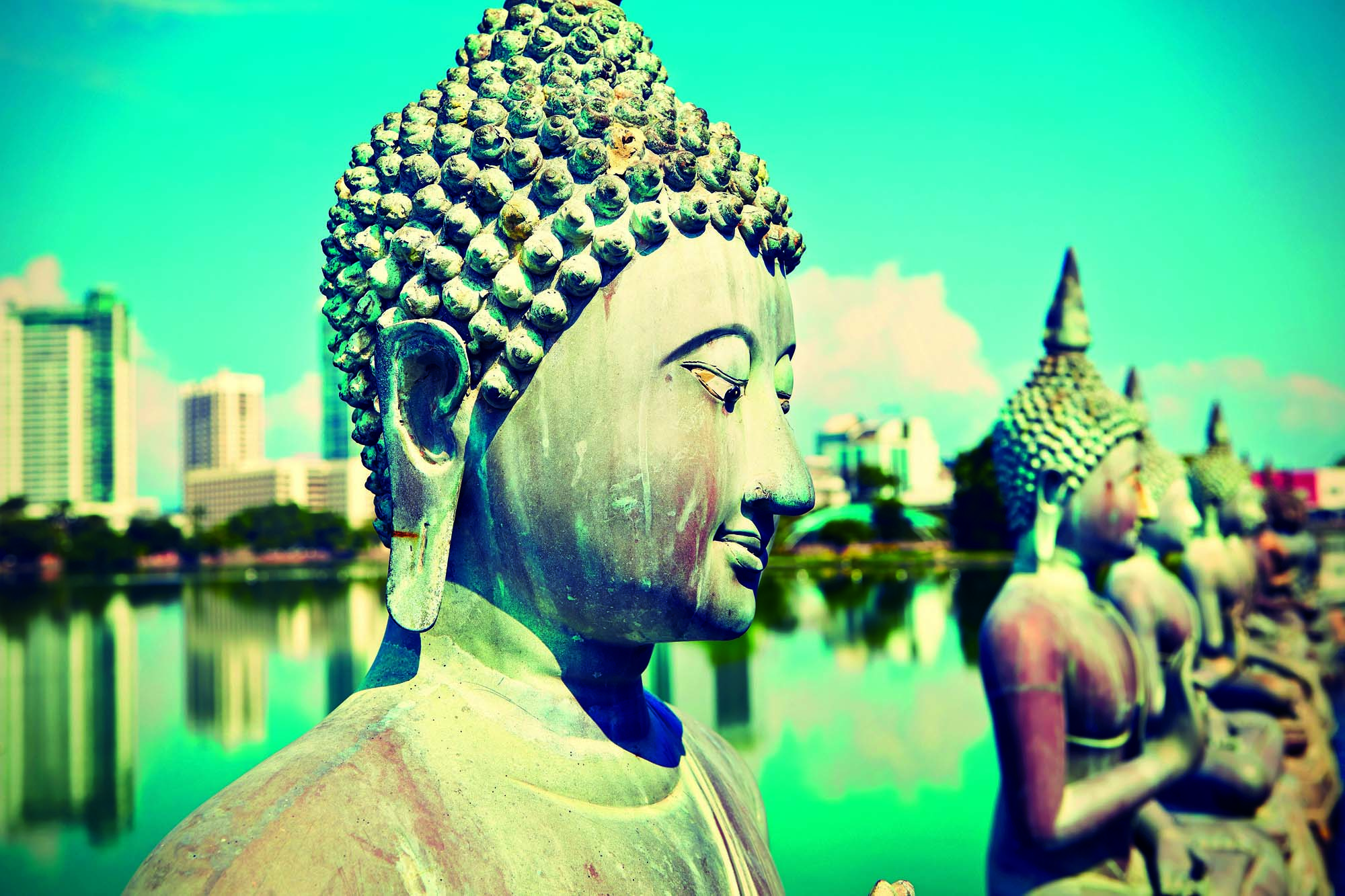 Sri-Lanka-Colombo-seema-malaka-temple-gangaramaya