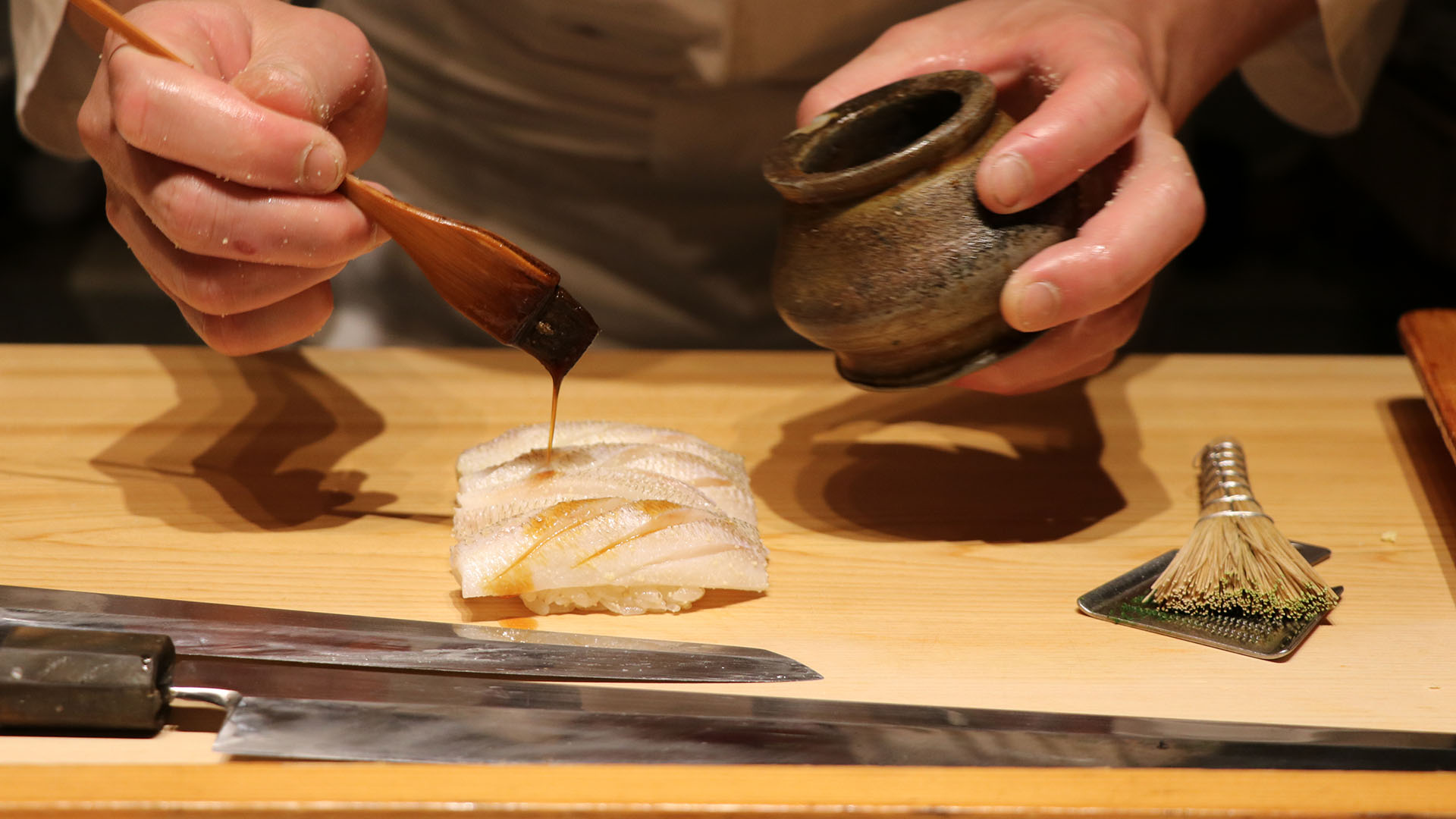 Delta på et sushikurs, og smak på denne deilige delikatessen