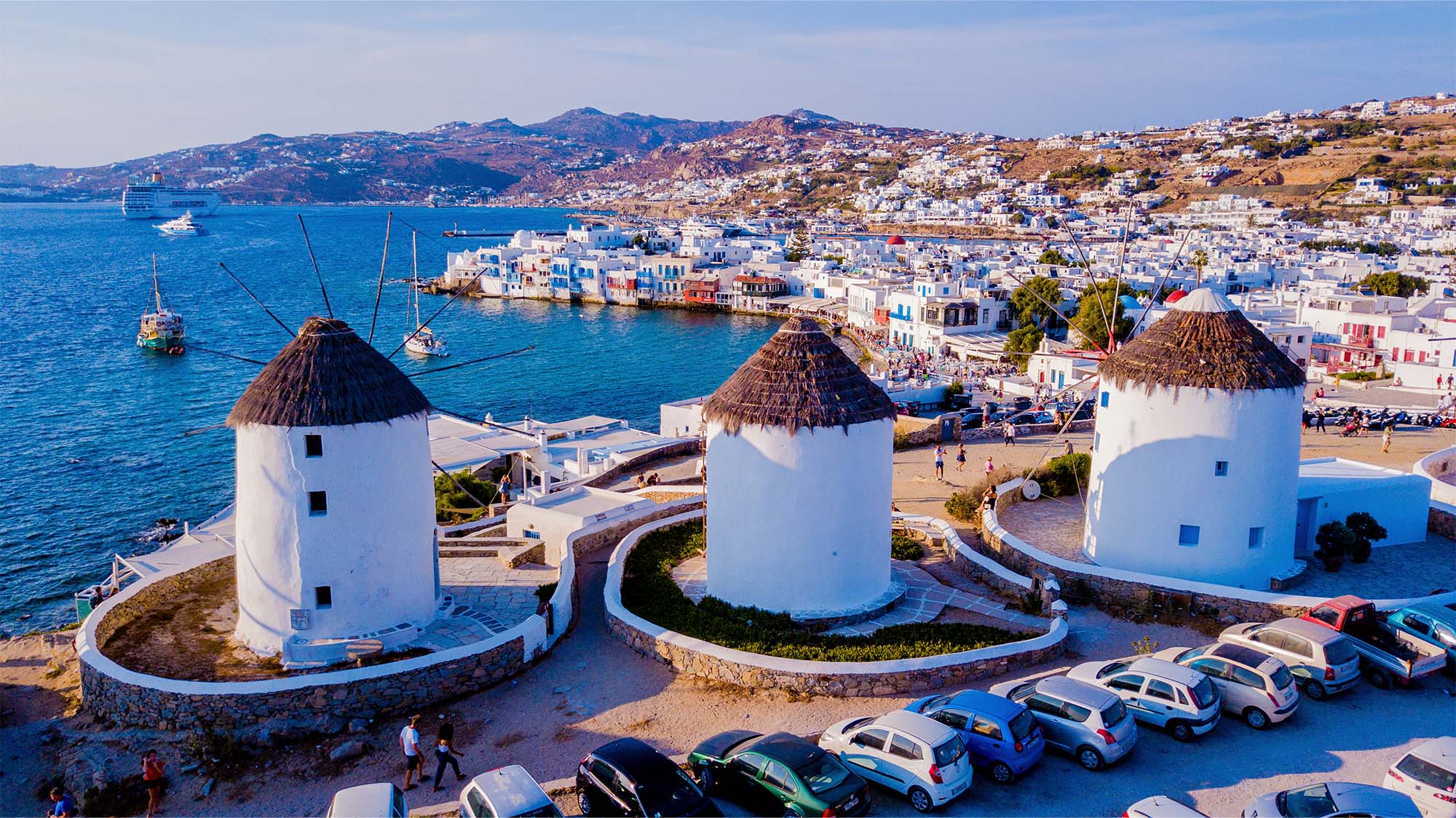 Mykonos med de karakteristiske hvitkalkede husene