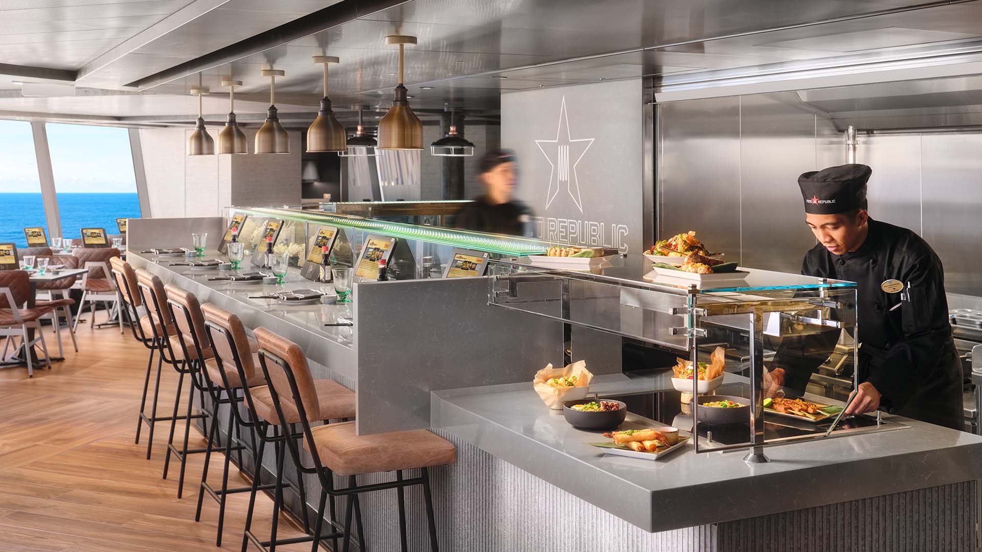 Food Republic er en spesialrestaurant ombord på Norwegian Viva, som byr på en spennende blanding av asiatiske og latinamerikanske smaksopplevelser i en moderne og delbar stil