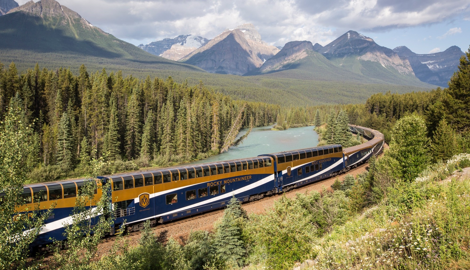 Rocky Mountaineer i Banff National Park. Credit: Rocky Mountaineer
