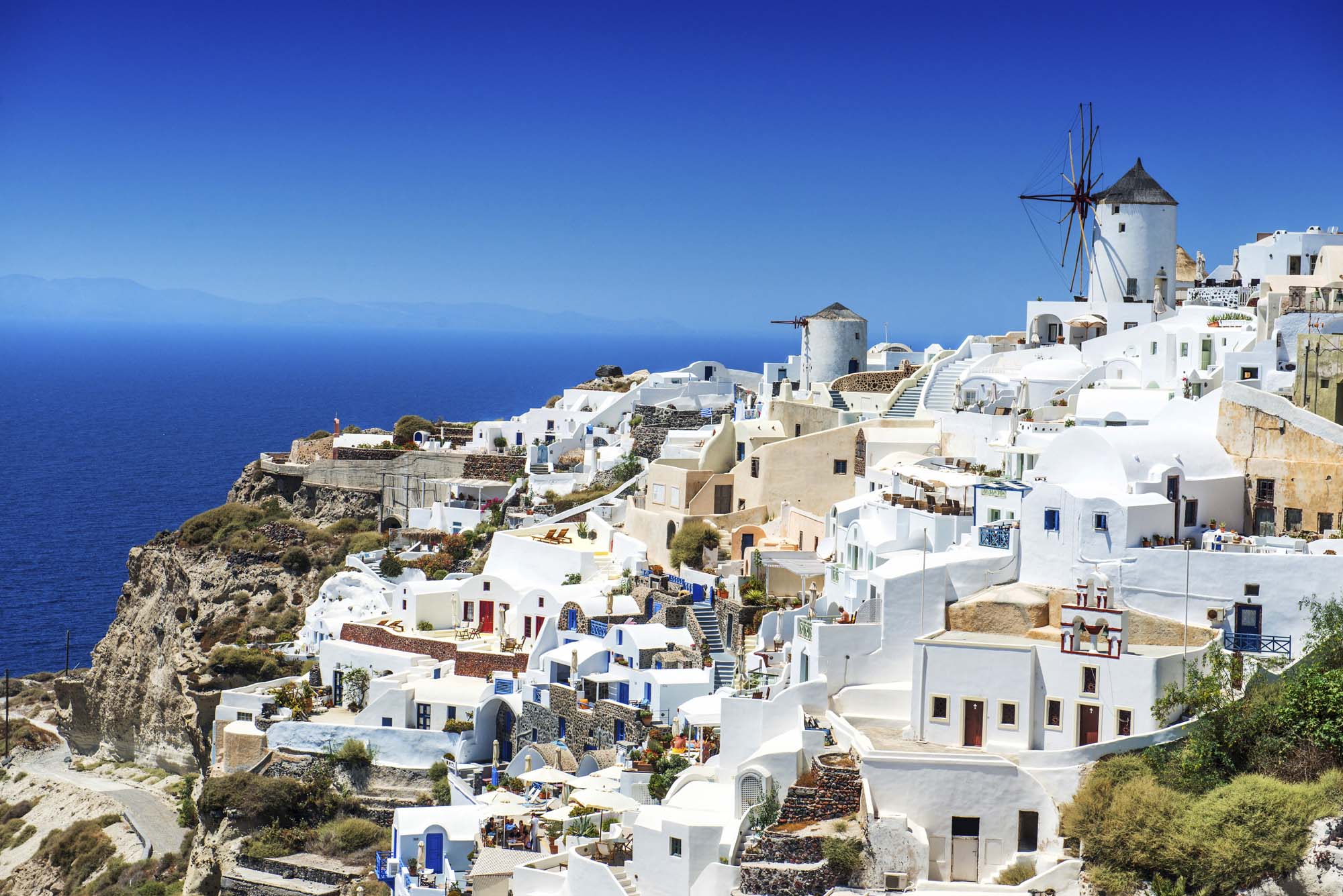 Besøk Santorini på cruise i Middelhavet