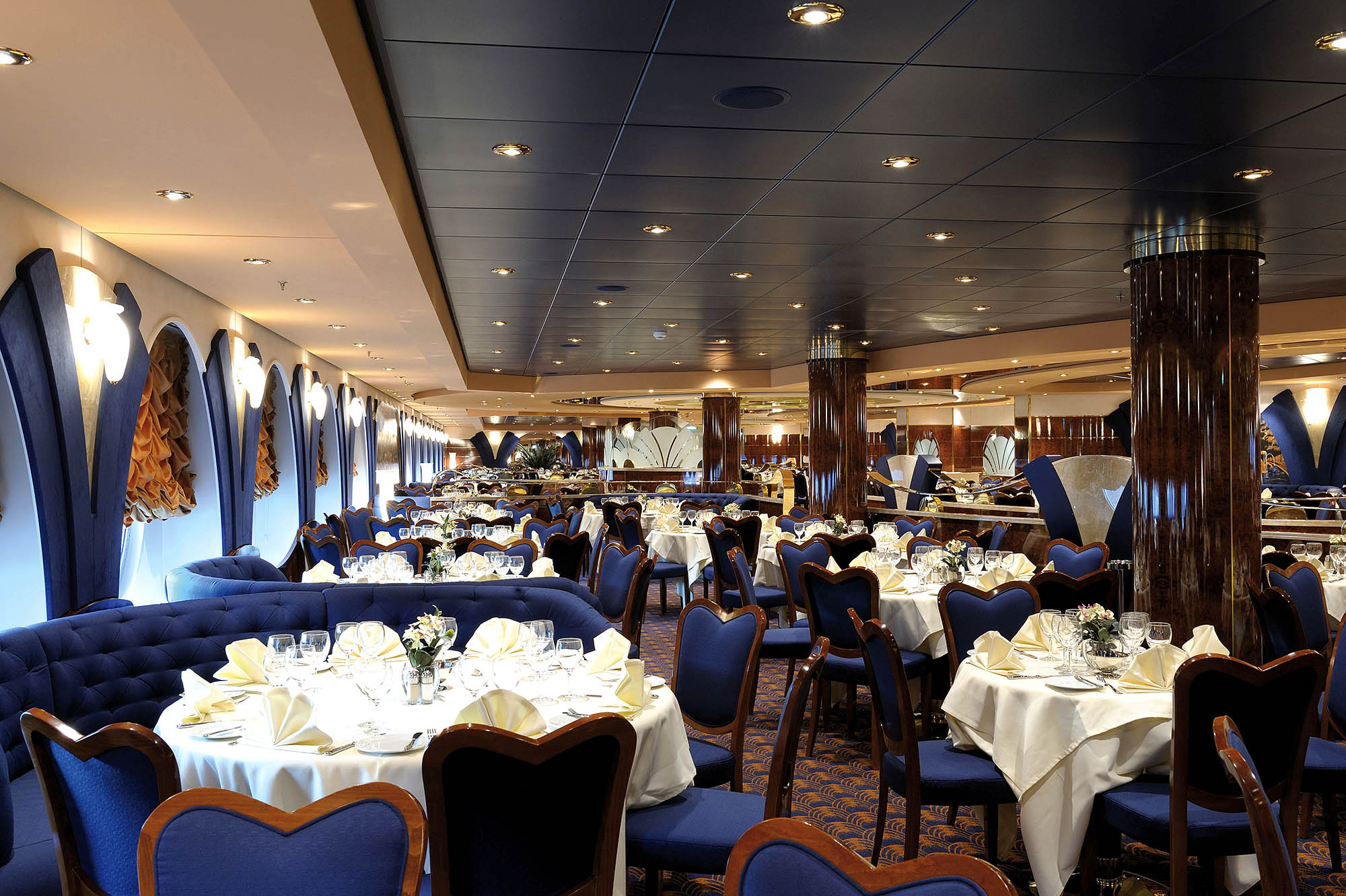 Le Fontane er en av hovedrestaurantene om bord