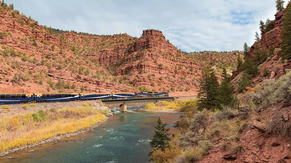 Turen "Rockies to the Red Rocks" er en fantastisk naturskjønn togtur