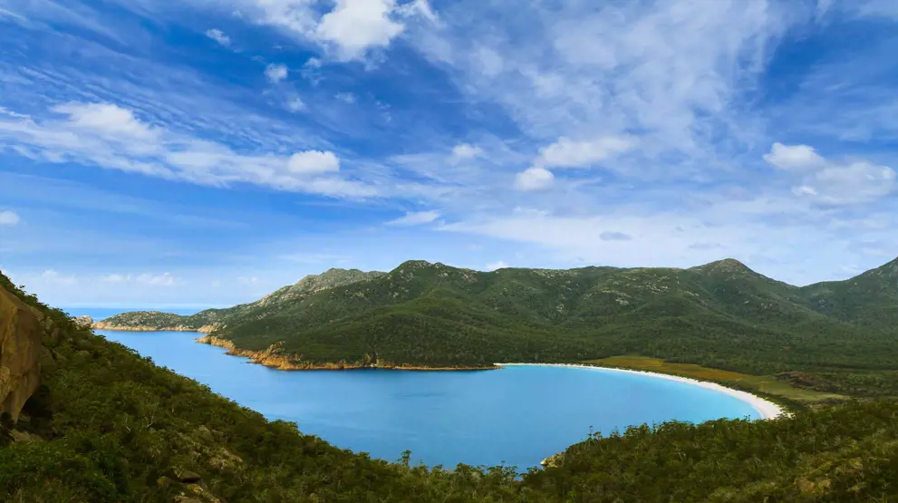 Wineglass Bay i Freycinet National Park, Tasmania - Cruise i Australia