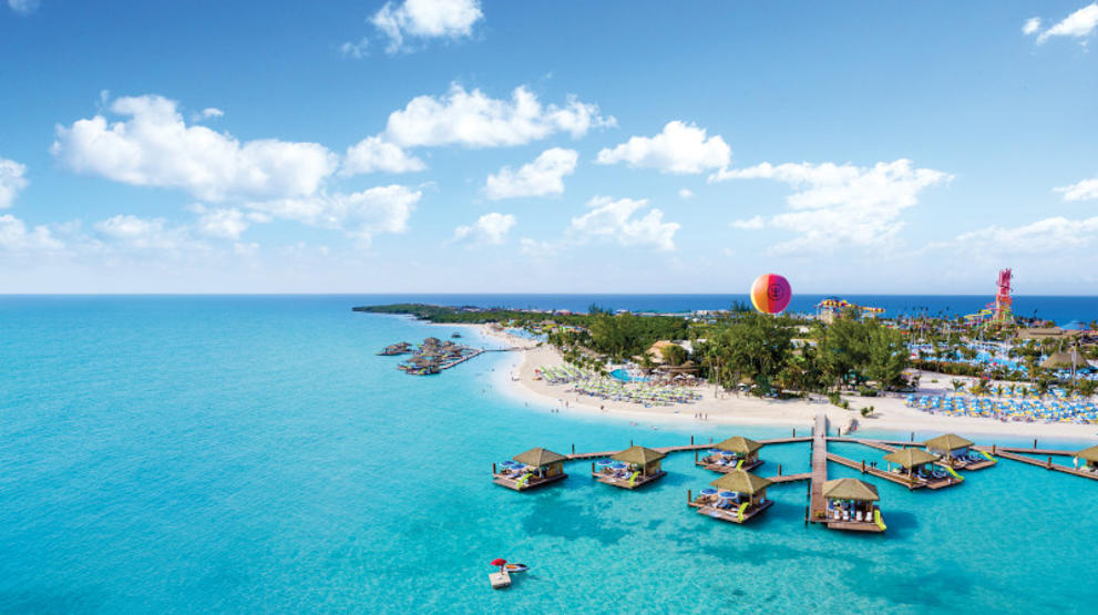 Uansett om du velger den østlige eller vestlige ruten, går turen til CocoCay i Bahamas